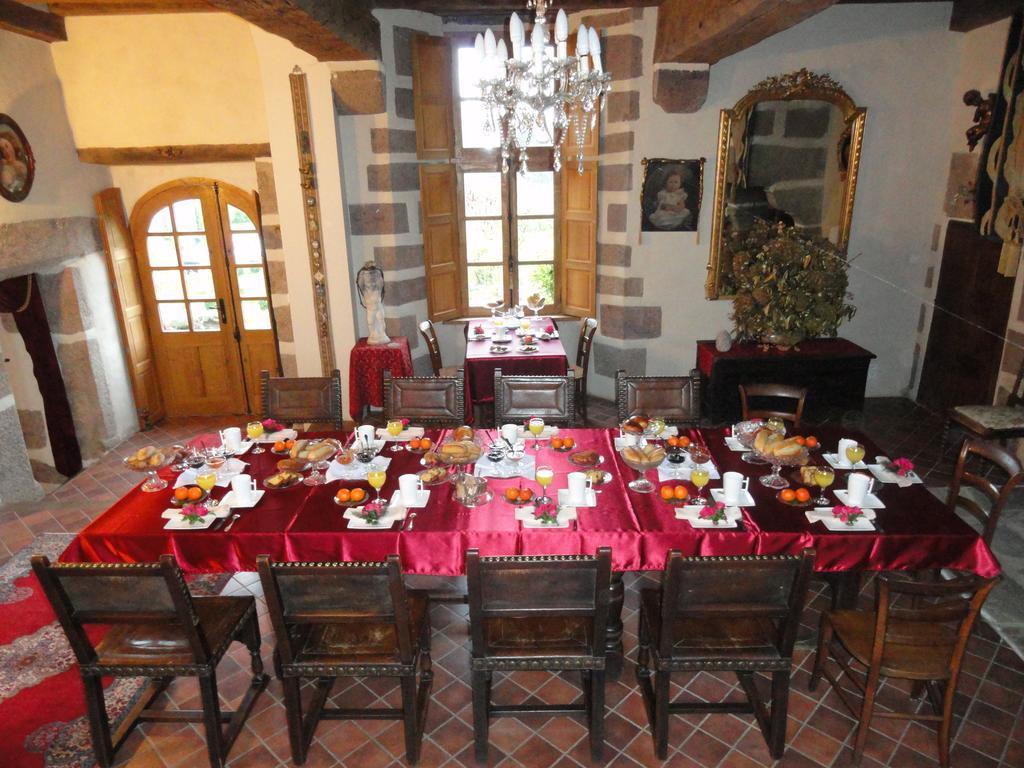 Manoir De La Branche Bed & Breakfast Maen Roch Exterior foto