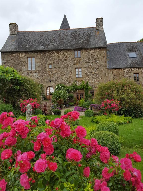 Manoir De La Branche Bed & Breakfast Maen Roch Exterior foto