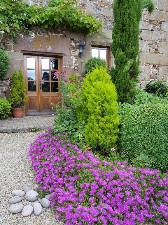 Manoir De La Branche Bed & Breakfast Maen Roch Exterior foto