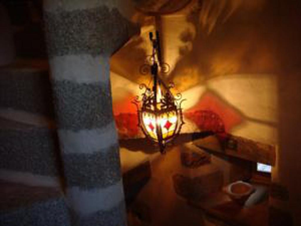 Manoir De La Branche Bed & Breakfast Maen Roch Exterior foto