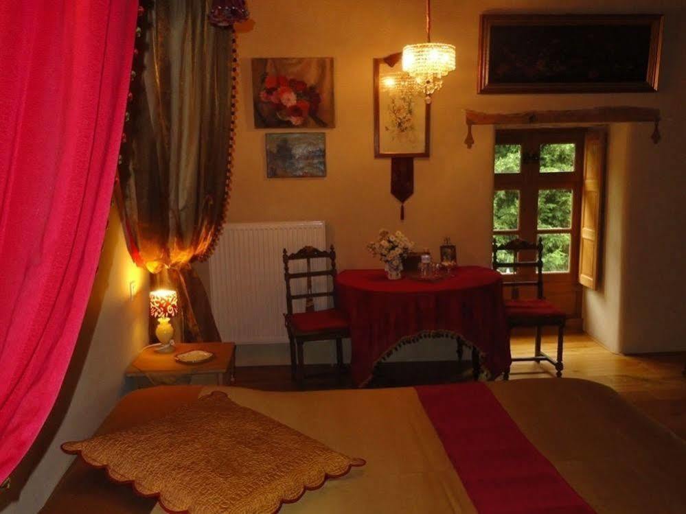 Manoir De La Branche Bed & Breakfast Maen Roch Exterior foto